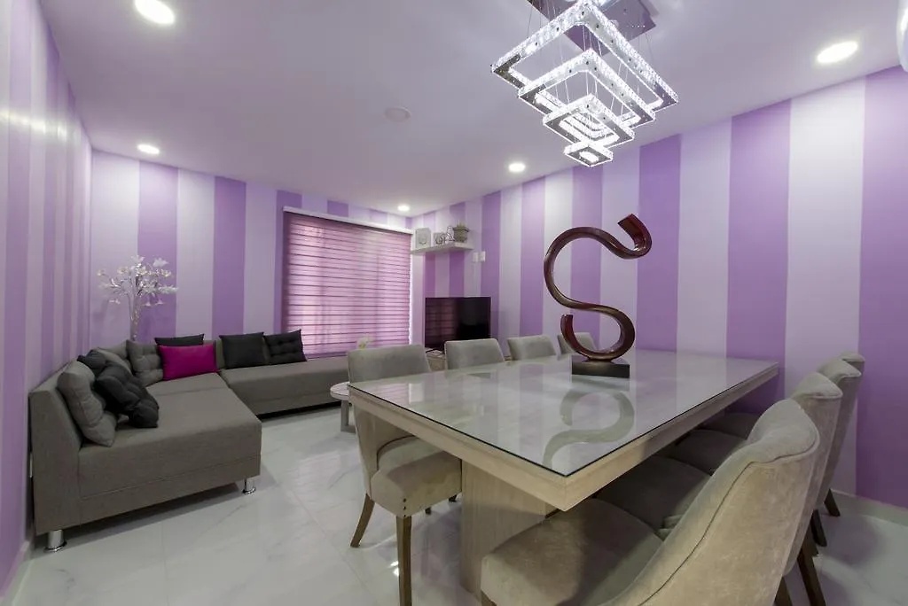 Once21 Apartment Гвадалахара