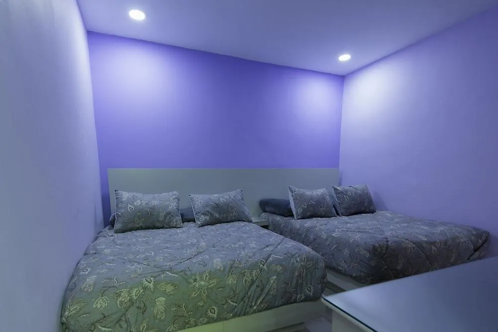 Once21 Apartment Гвадалахара